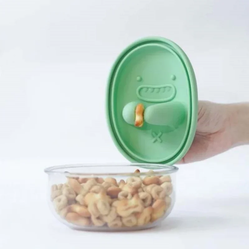 Food Storage Heat - Hands-Free Snack Box, No Crumbs, Snack